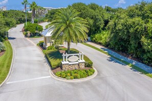 Property grounds - Gorgeous Oceanfront Corner Condo 535 In Cinnamon Beach! (Palm Coast)