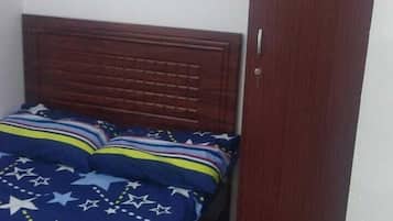 Habitación básica con 1 cama matrimonial o 2 individuales | Wifi gratis