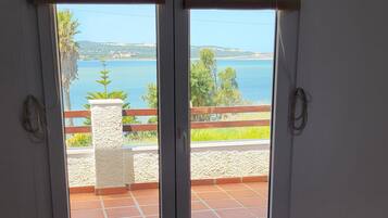3 chambres, bureau, lit parapluie, Wi-Fi