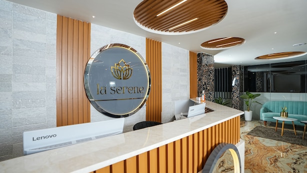 Reception - La Serene Business Hotel - Manyata Tech Park (Bengaluru)