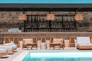 Poolside bar