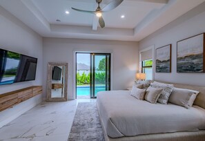 4 chambres, fer et planche à repasser, lit parapluie, Wi-Fi