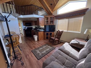 Living area - Cozy "Tiny Home" style Cabin Perfect for Couples and Families (Almont)