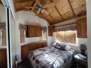 1 Schlafzimmer, Internetzugang, Bettwäsche