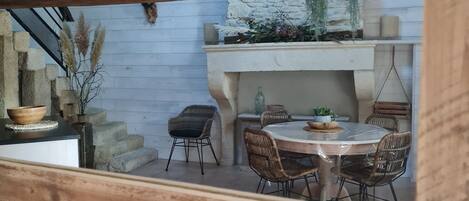 تناول الطعام