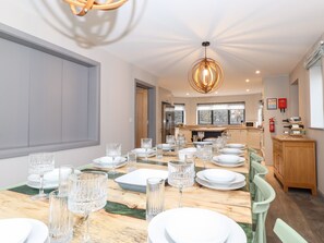 Dining - Garth Hill House (Ambleside)