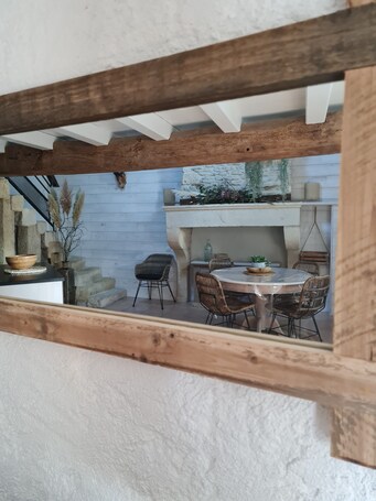 Dining. Cottage 'Gîte La Baragane' with Shared Terrace, Shared Garden and Wi-Fi