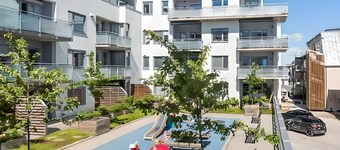 "moderne Fully Furnished and Equipped City Apartment W/balcony/garden/parking"
