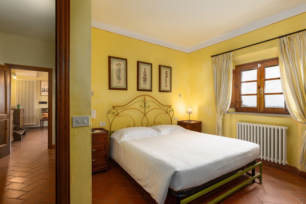 Agriturismo "Podere San Bartolo - Fienile" Con Piscina In Comune, Terrazza Privata E Wi-fi - Toscana