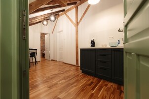 Business Apartment | Private kitchen | Espresso maker, electric kettle