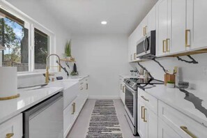 Paper towels - The Perfect Home ORL - Heated Pool - NEW (Orlando)