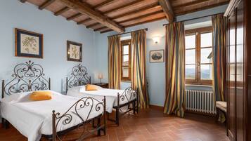 3 Schlafzimmer, kostenloses WLAN, Bettwäsche