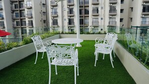 屋外ダイニングエリア