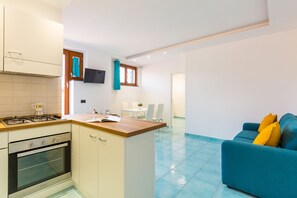 Fridge, oven, dishwasher, electric kettle