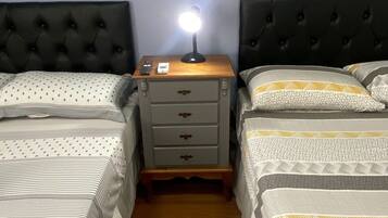 Deluxe Suite, 2 Katil Kelamin (Double) | 1 bilik tidur, seterika/papan seterika, Wi-fi percuma