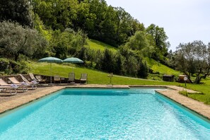 Pool - Agriturismo "Podere San Bartolo - Casa Colonica 2" with Shared Pool, Private Terrace & Wi-Fi (Barberino Val D'elsa)