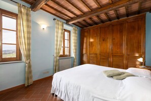 3 Schlafzimmer, Bügeleisen/Bügelbrett, kostenloses WLAN, Bettwäsche