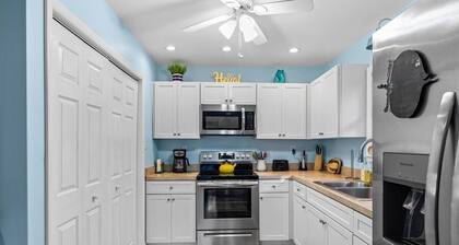 Caribbean Ketch - Ride your bike to the Beach!