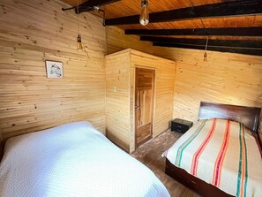 5 bedrooms, iron/ironing board, WiFi, bed sheets - Acogedora Cabaña Tipo Chalet en Medio de la Naturaleza (Toquilla)