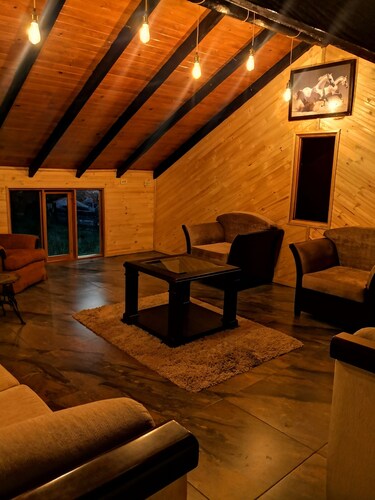 Acogedora Cabaña Tipo Chalet en Medio de la Naturaleza