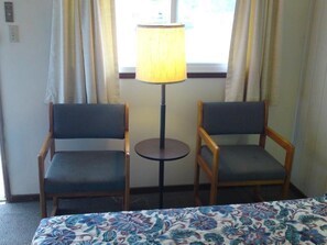 Free WiFi, bed sheets - Home Motel Abbotsford (Abbotsford)