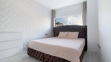 2 habitaciones, tabla de planchar con plancha y wifi gratis