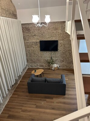 Televisión de pantalla plana