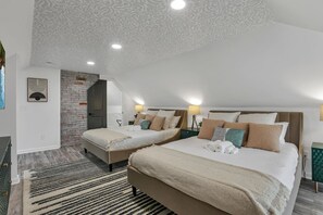 4 Schlafzimmer, Bügeleisen/Bügelbrett, Reisekinderbett, kostenloses WLAN