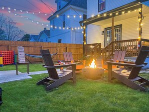 Terrace/patio - King Beds+Games | HUGE Downtown Retreat | Dogs ok (Columbus)