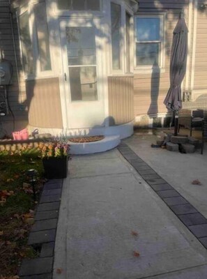 Exterior detail - Clean 2BR Apt by UBS Arena & NYC (Elmont)