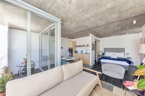Basic Studio | Interior - Seaside Studio Apartment, 9 Mins to Queens Beach! (Cape Town)