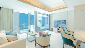 Premium bedding, down duvets, pillow-top beds, free minibar items