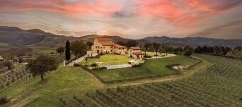 Santa Maria Maddalena 10, Emma Villas