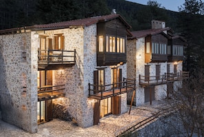 Deluxe-Chalet, Nichtraucher, Bergblick | Terrasse/Patio
