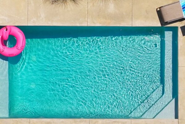 Piscine extérieure, piscine chauffée