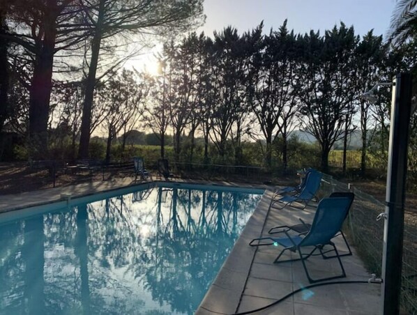 Piscina a l'aire lliure 