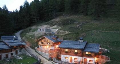 Maso Leprotto - Charming elegant Mountain Lodge, panoramic view and pet friendly