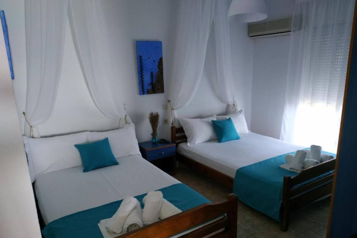 Family Room Sea View | First Floor | Escritorio, cortinas blackout, insonorización y wifi gratis