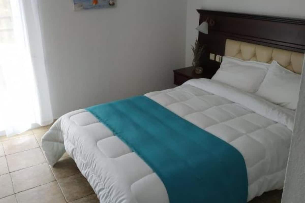 Family Suite Sea View | Upper Floor | 書桌、遮光布/窗簾、隔音、免費無線上網