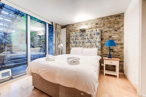 1 Schlafzimmer, Bügeleisen/Bügelbrett, Internetzugang, Bettwäsche