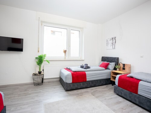 Serviceroom24 - Apartment 2 in Herten WLAN - Smart-TV - 24-7 Check-in und Küche