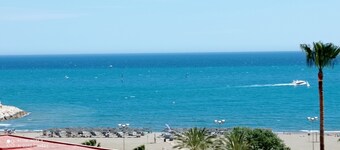 Appartement lumineux, climatisé, tout confort, vue mer, toutes commodités.