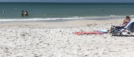 Sun-loungers, beach towels