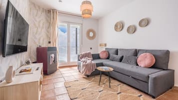 Televisie en een open haard