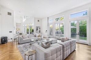 Interior - Anzio - Contemporary Bel Air Estate With Endless Amenities (Los Angeles)
