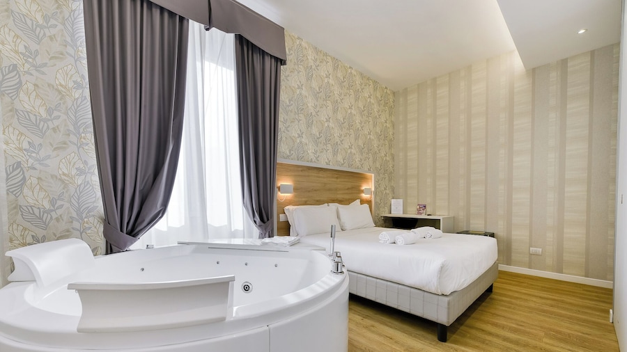 Rome's Gloria Hotel