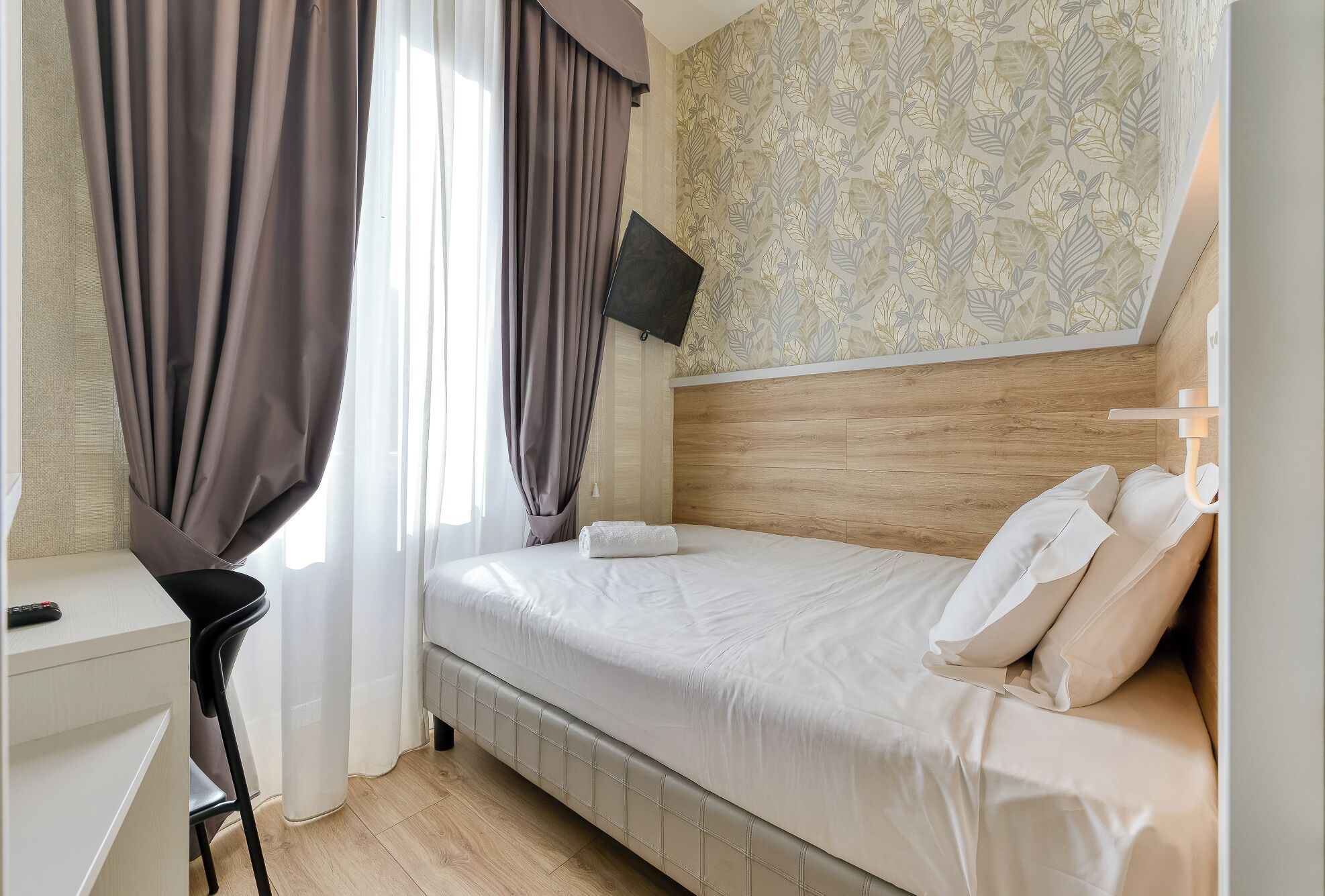 Singola Economy | Biancheria da letto di alta qualità, materassi a doppio strato