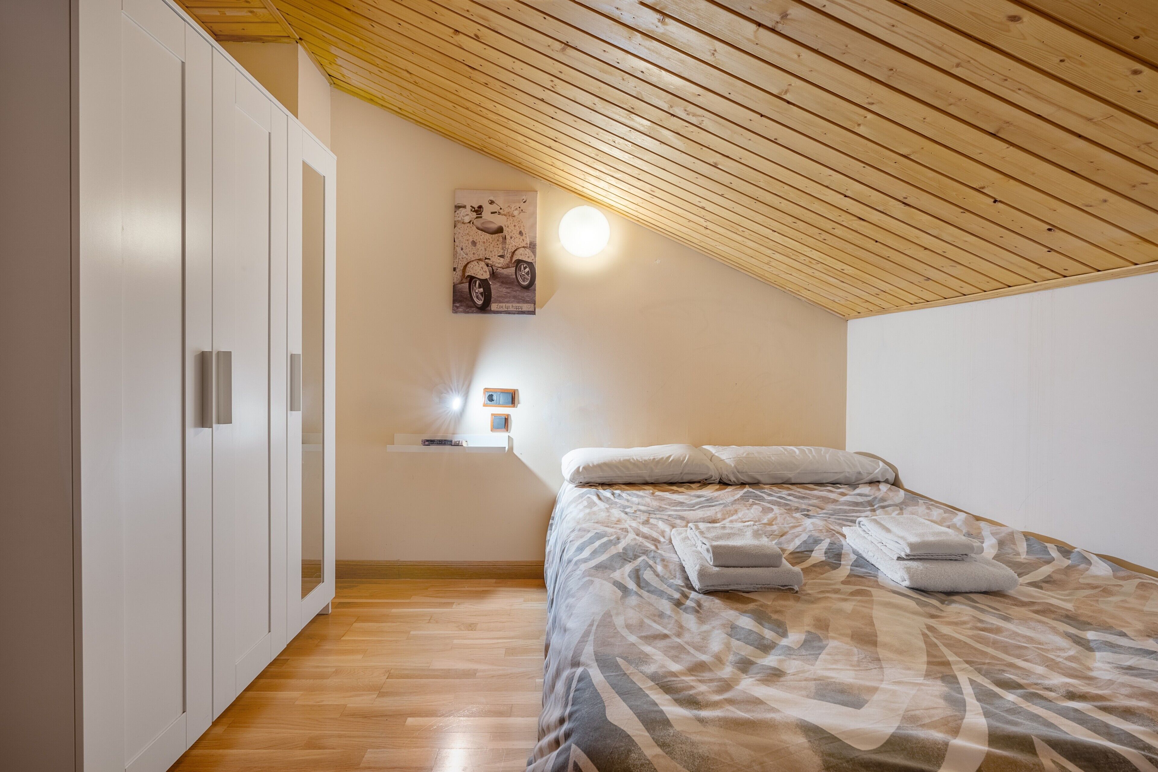 3 多间卧室、熨斗/熨衣板、免费 WiFi、床单