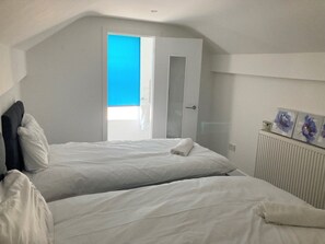 House | 4 bedrooms, iron/ironing board, free WiFi, bed sheets - Lovely 4-bed House in Central Wolverhampton (Wolverhampton)