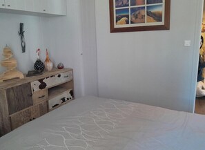 3 quartos, ferros/tábuas de passar roupa, Wi-Fi